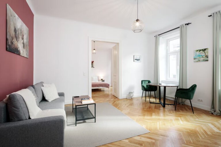 Ap. 27 Central & Spacious 1BR, Vienna Charme